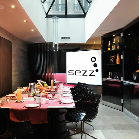 호텔 Sezz