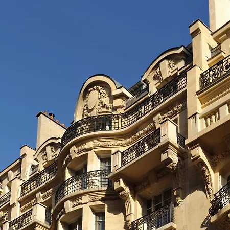 Sezz 4* Párizs